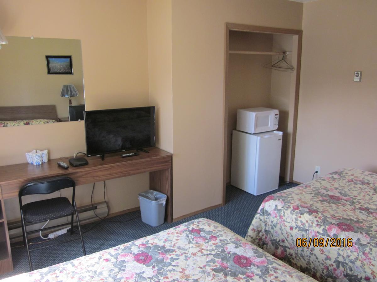 Valleyview Motel Williams Lake Kültér fotó