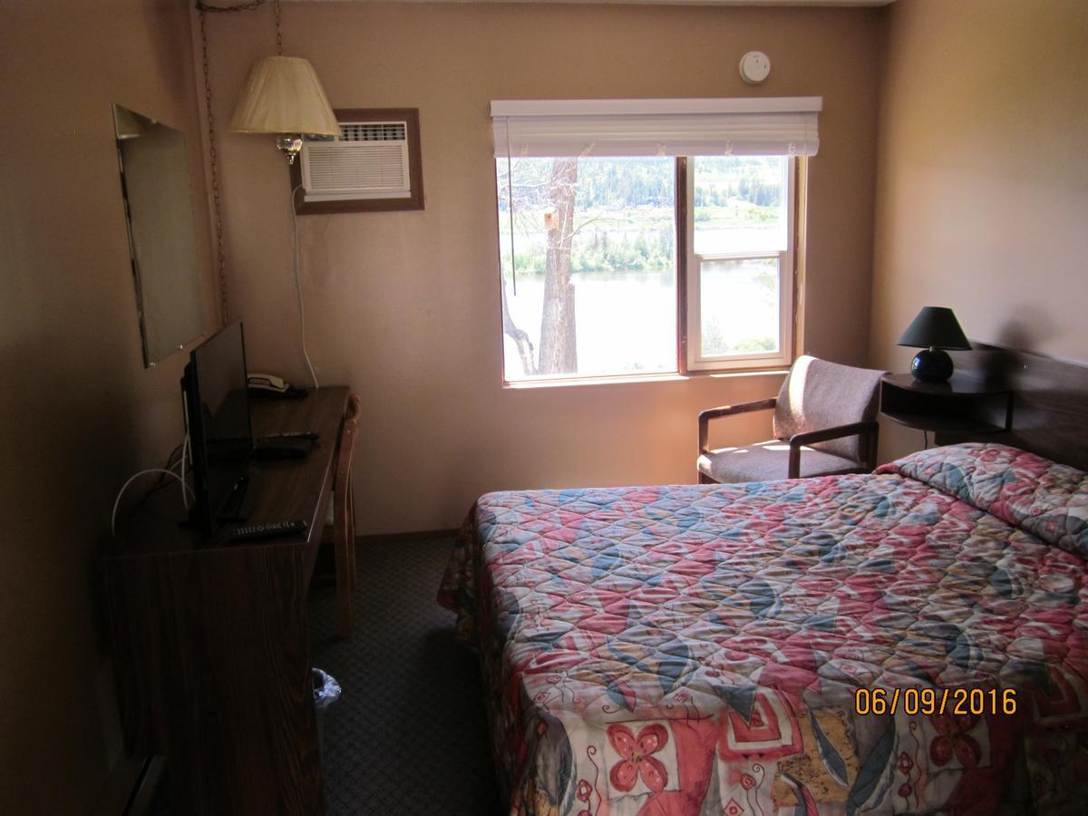 Valleyview Motel Williams Lake Kültér fotó