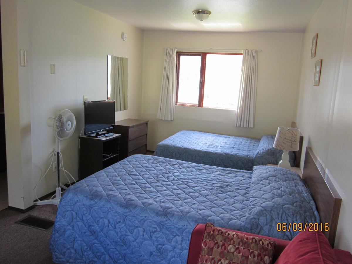 Valleyview Motel Williams Lake Kültér fotó