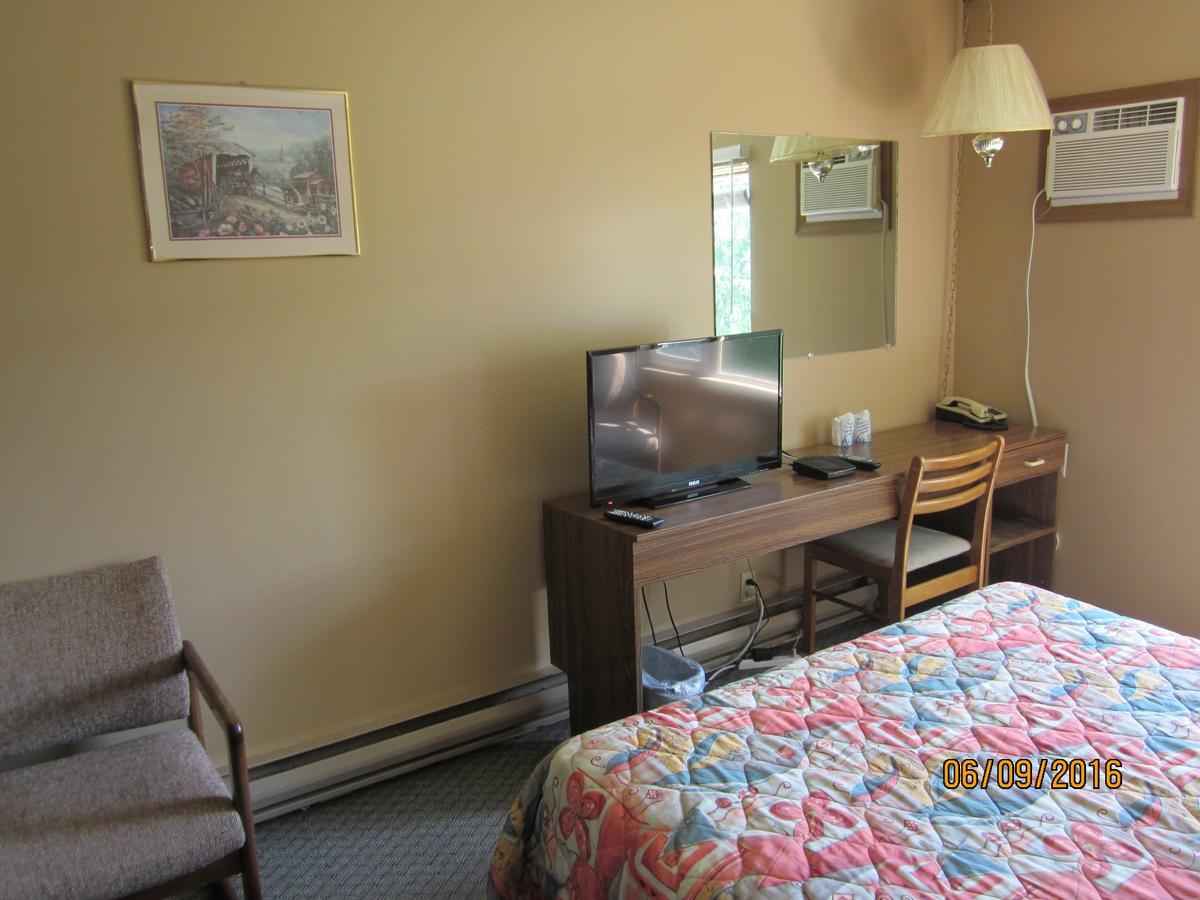 Valleyview Motel Williams Lake Kültér fotó