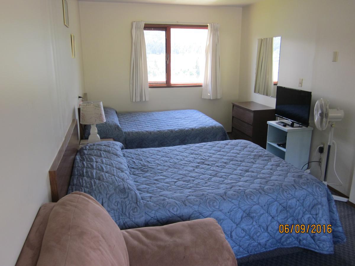 Valleyview Motel Williams Lake Kültér fotó