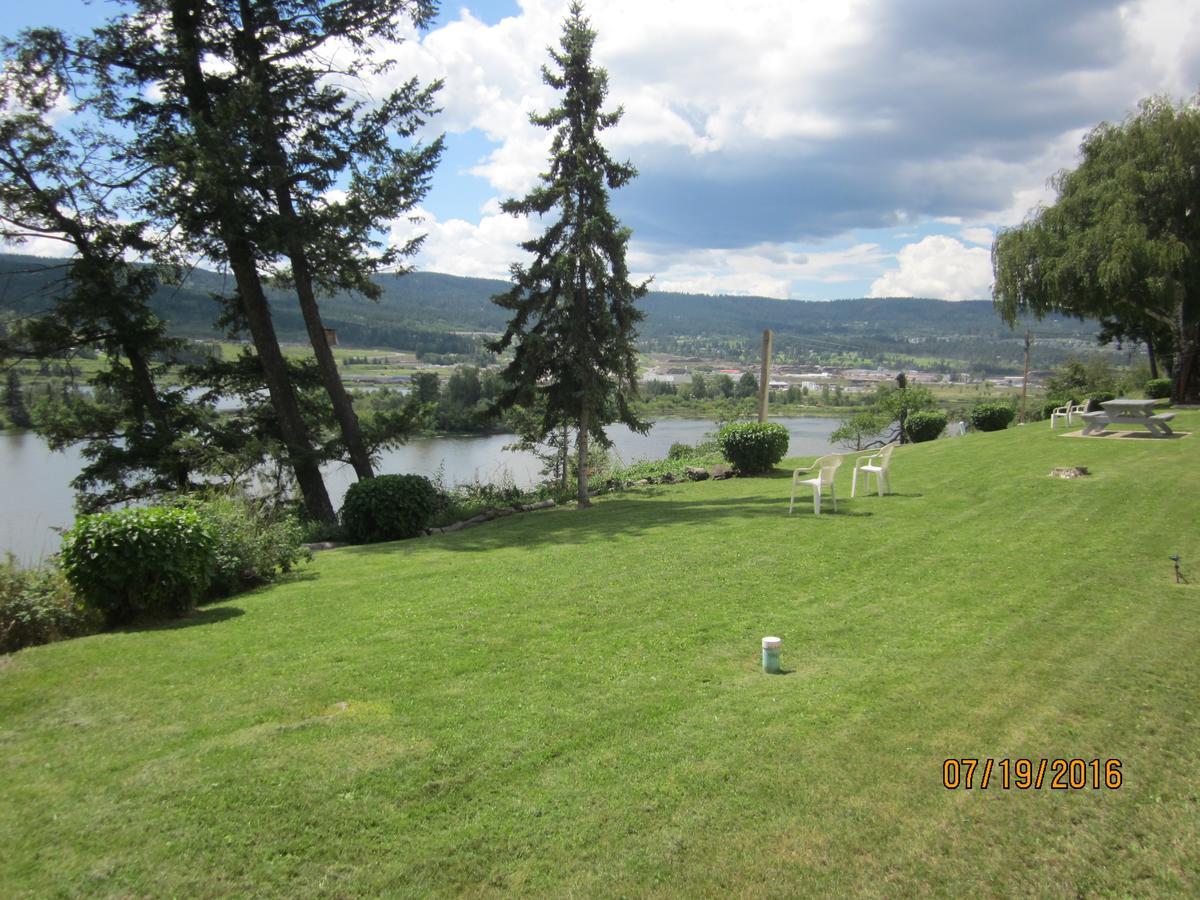 Valleyview Motel Williams Lake Kültér fotó
